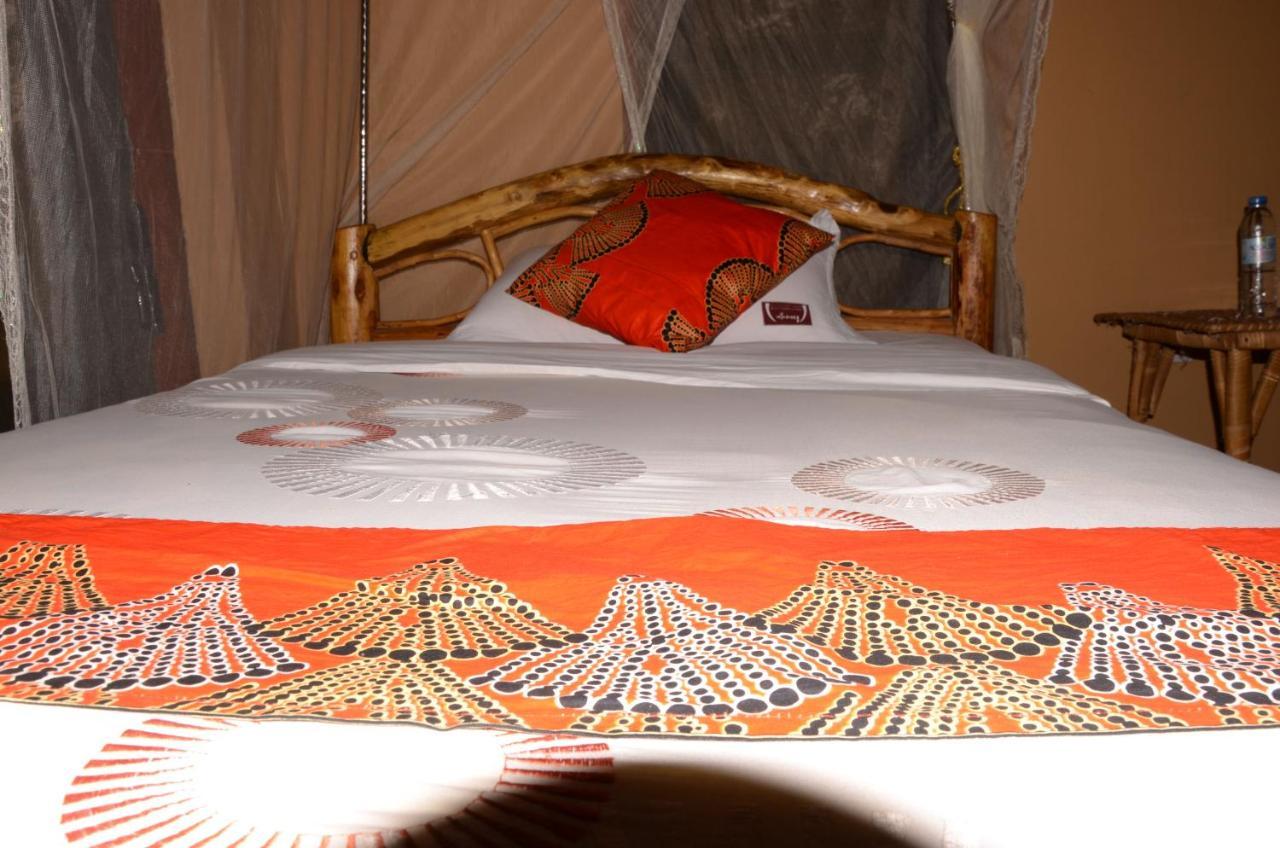 Irungu Forest Safari Lodge Katunguru Экстерьер фото