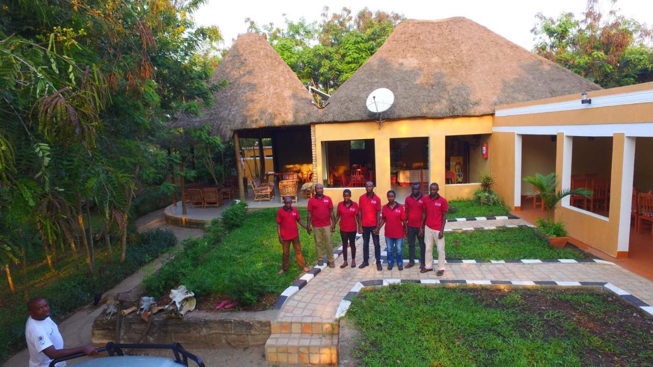 Irungu Forest Safari Lodge Katunguru Экстерьер фото